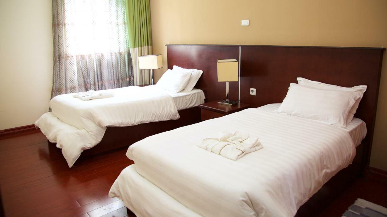 Yinm Furnished Apartment Addis Ababa Exterior photo