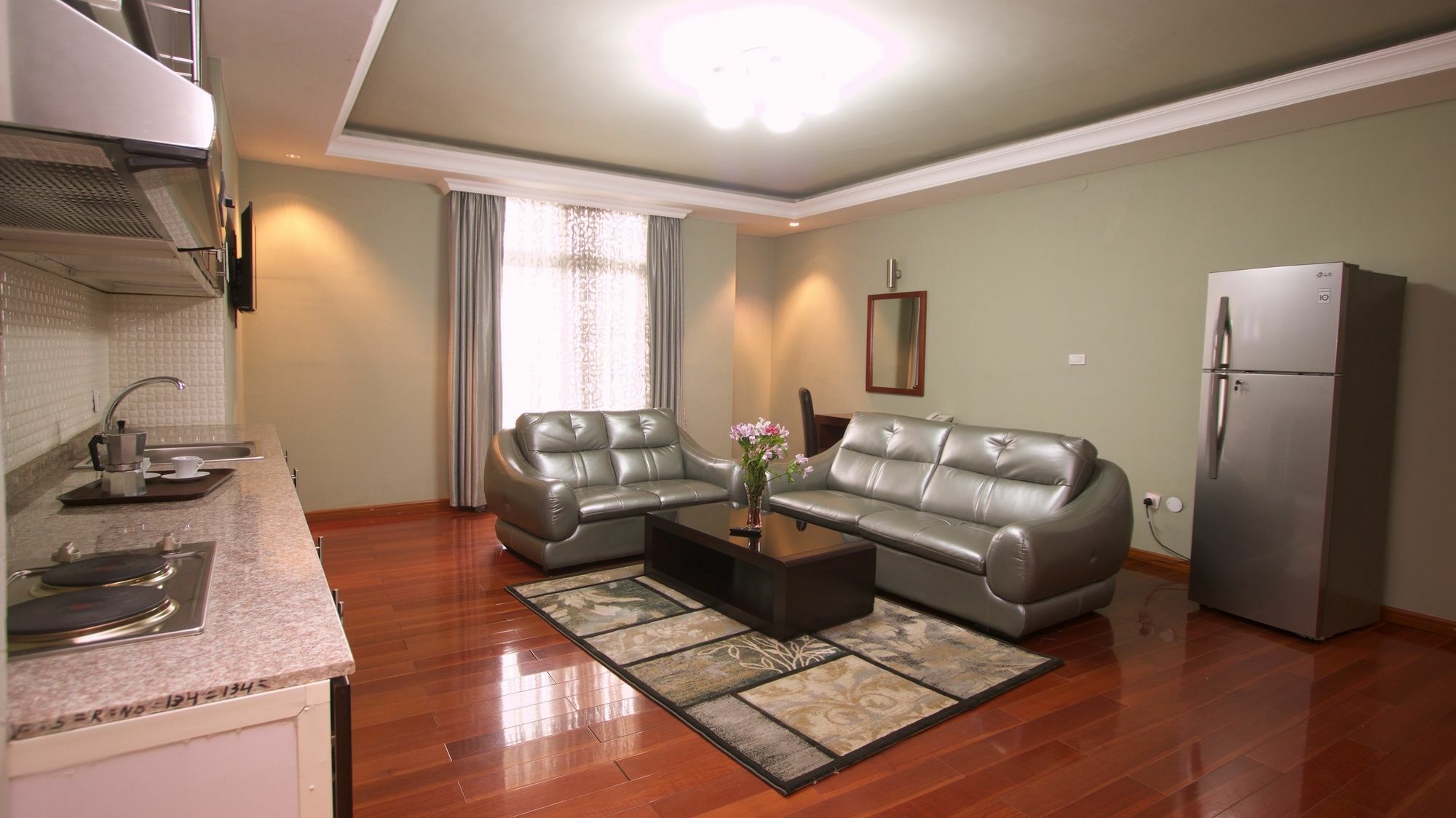 Yinm Furnished Apartment Addis Ababa Exterior photo