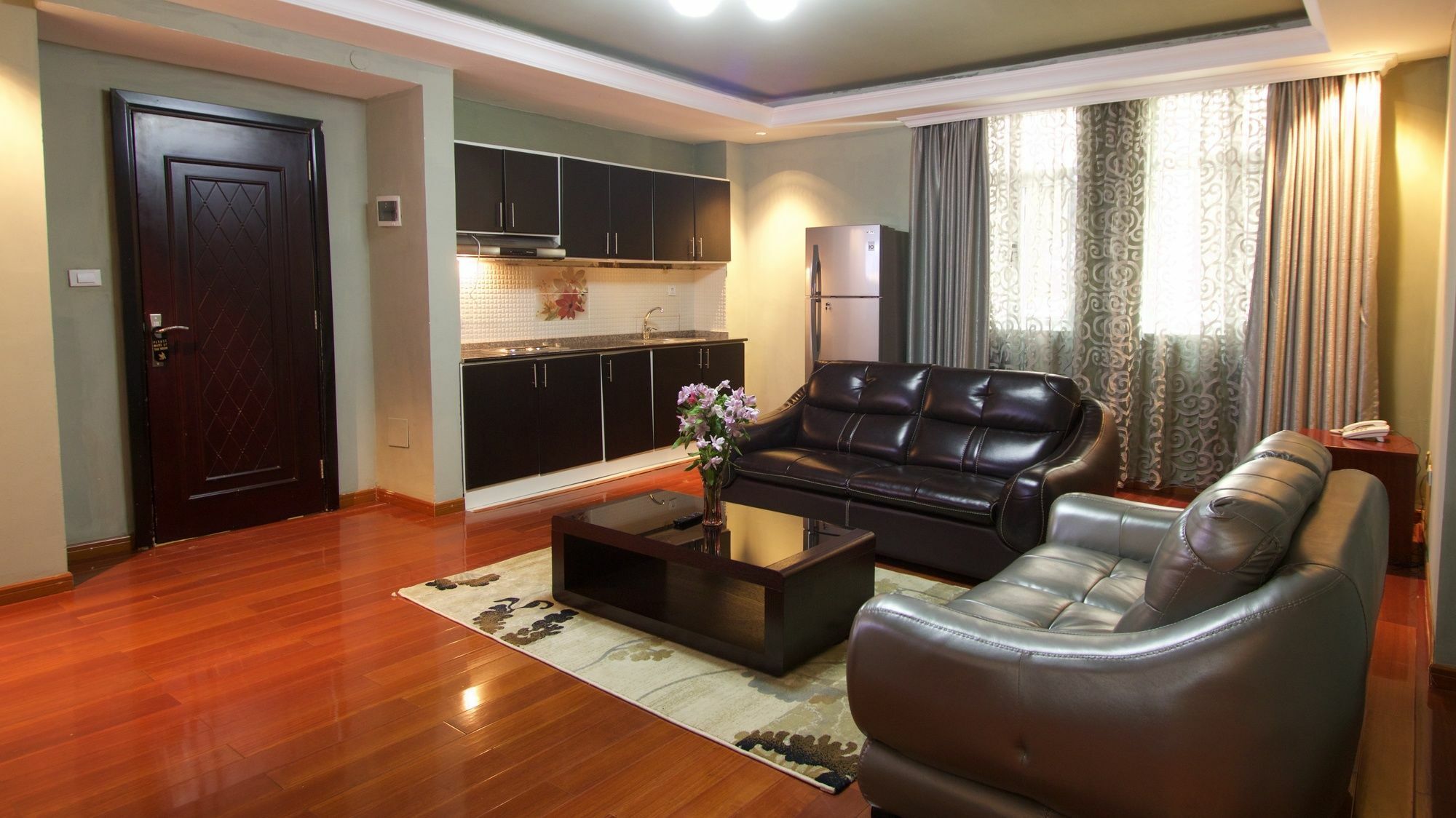 Yinm Furnished Apartment Addis Ababa Exterior photo